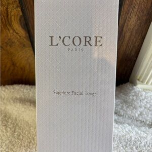 Sapphire Facial Toner - Elegant White